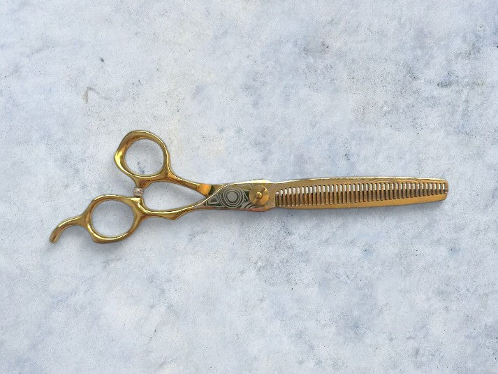 Scissors. Shop Kin Series 7